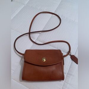 Vintage Coach British Tan Chrystie 9892 Crossbody Bag - No. K4D-9892 USA